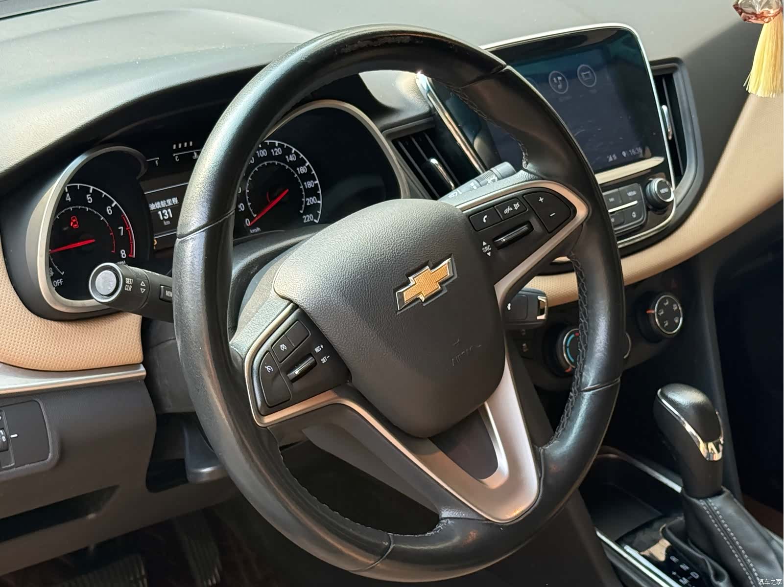 Chevrolet 320, 2022 6