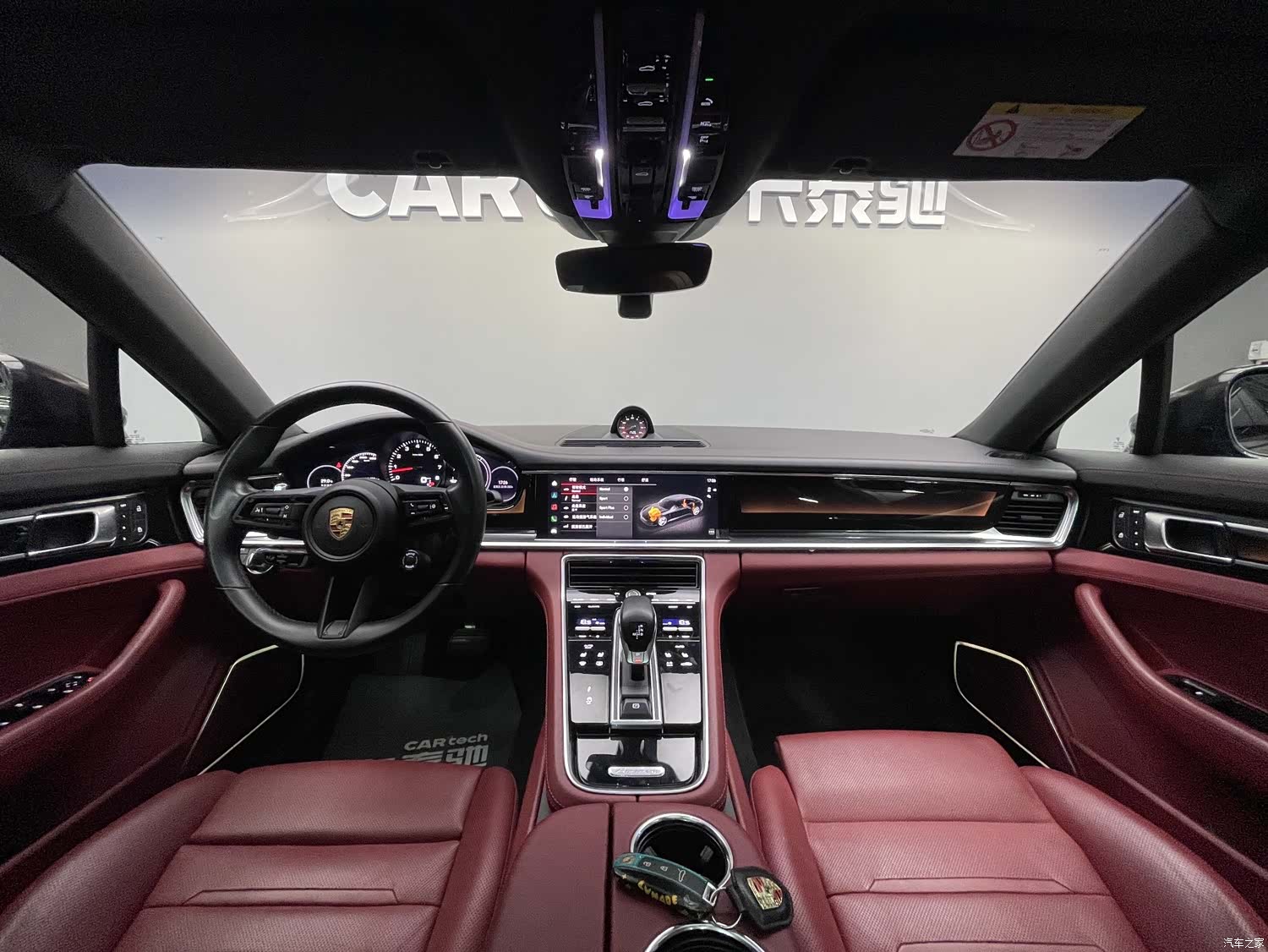 Porsche Panamera, 2023 9