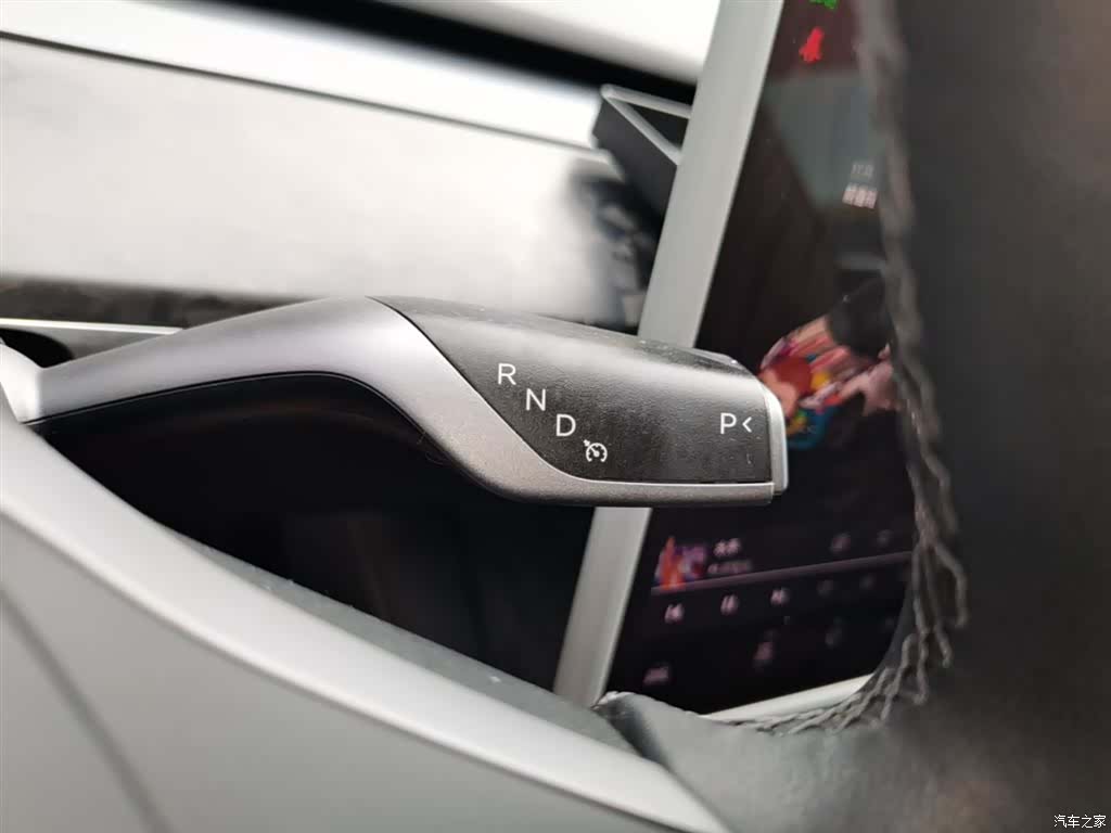 Tesla Model 3, 2022 14