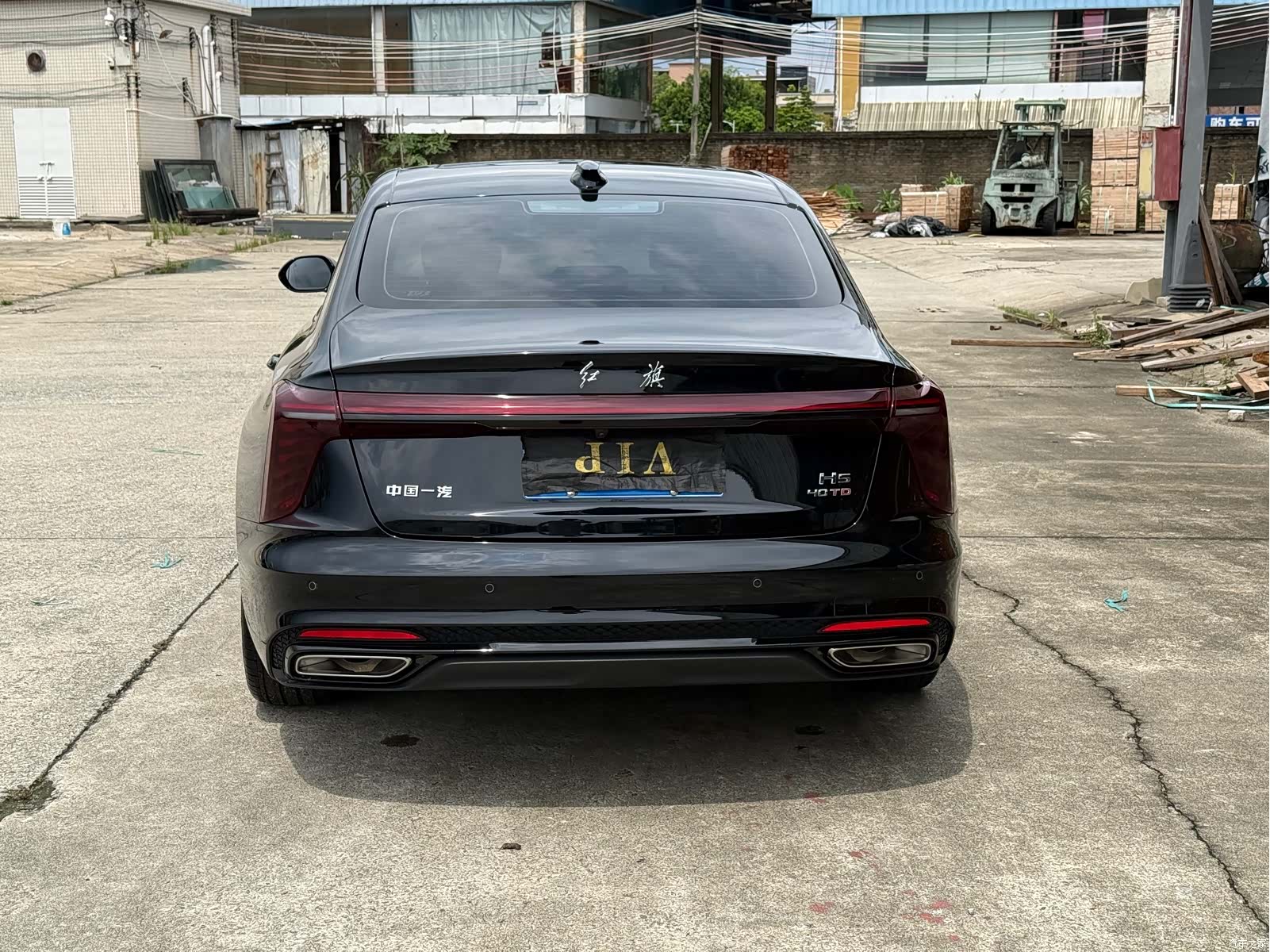 Hongqi H5, 2024 10