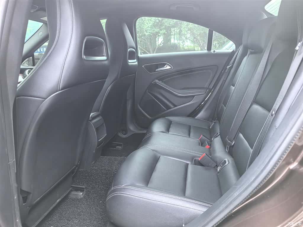 Mercedes-Benz CLA, 2016 11