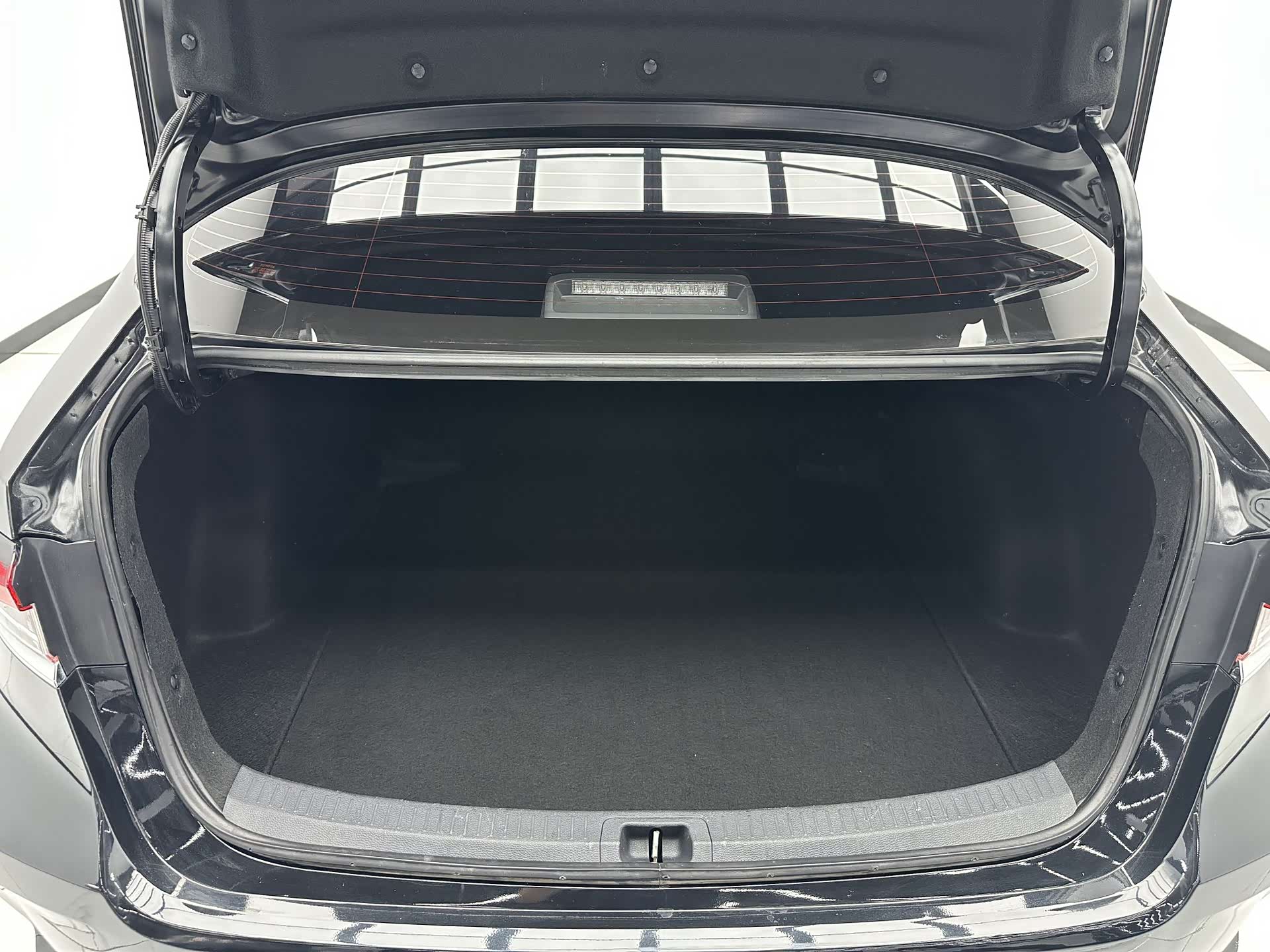 Toyota Corolla, 2023 16