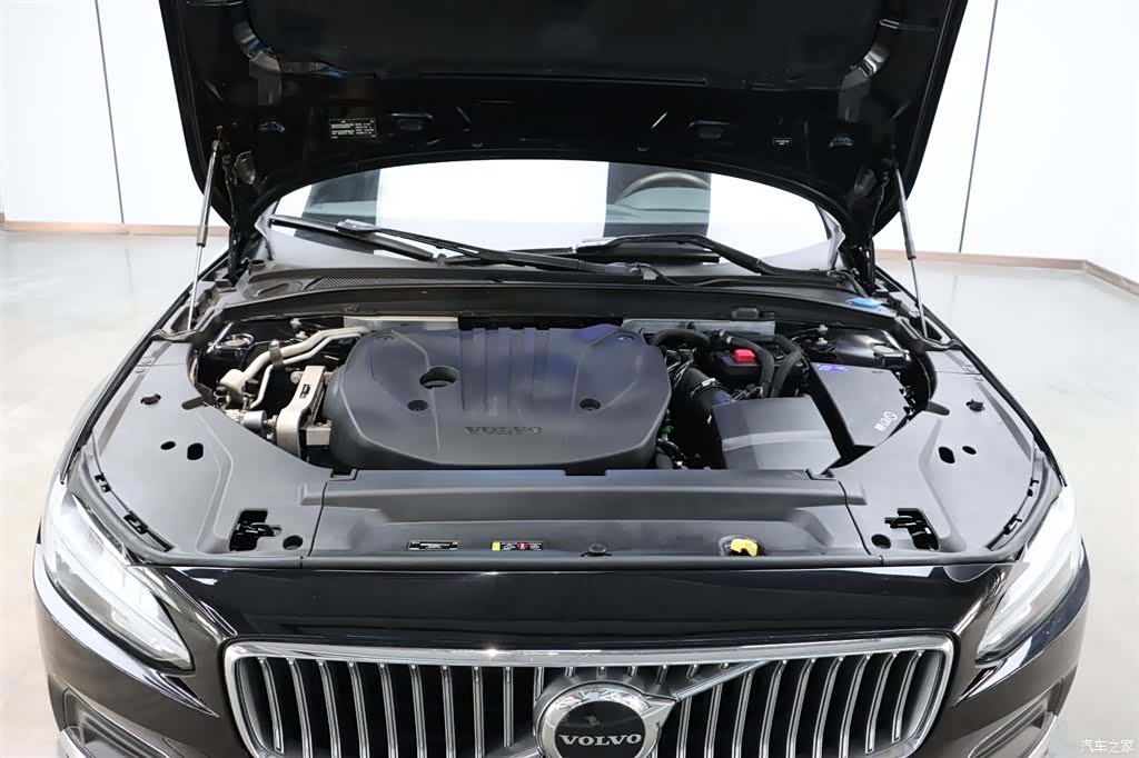 Volvo S90, 2022 28