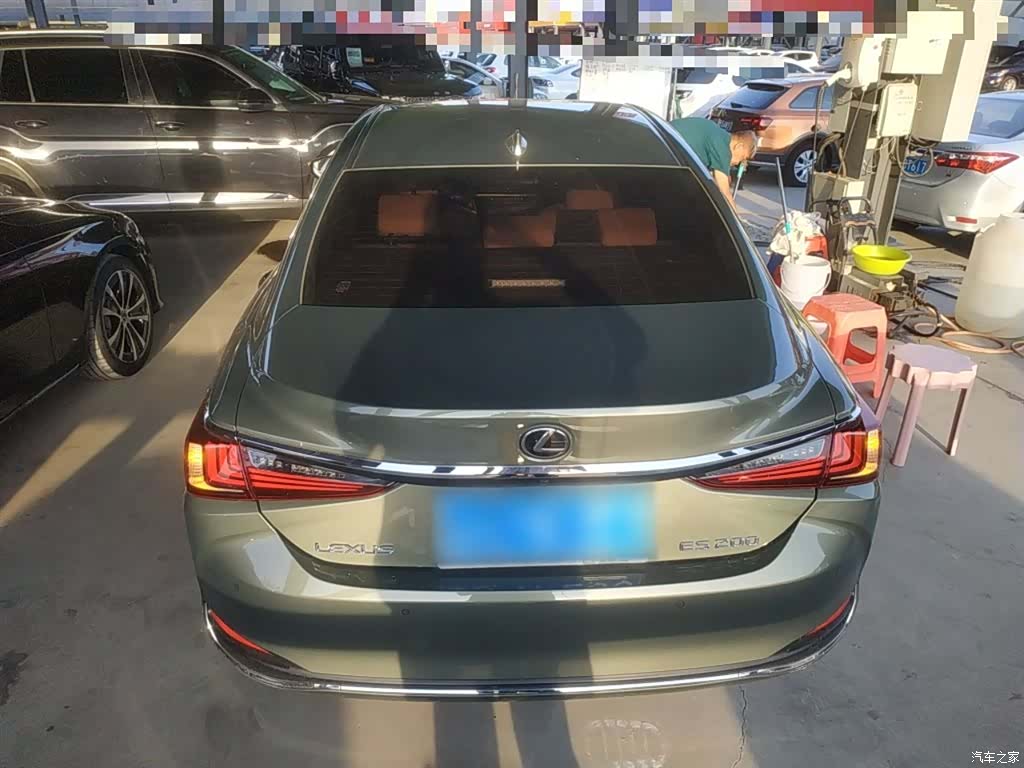 Lexus ES, 2020 8