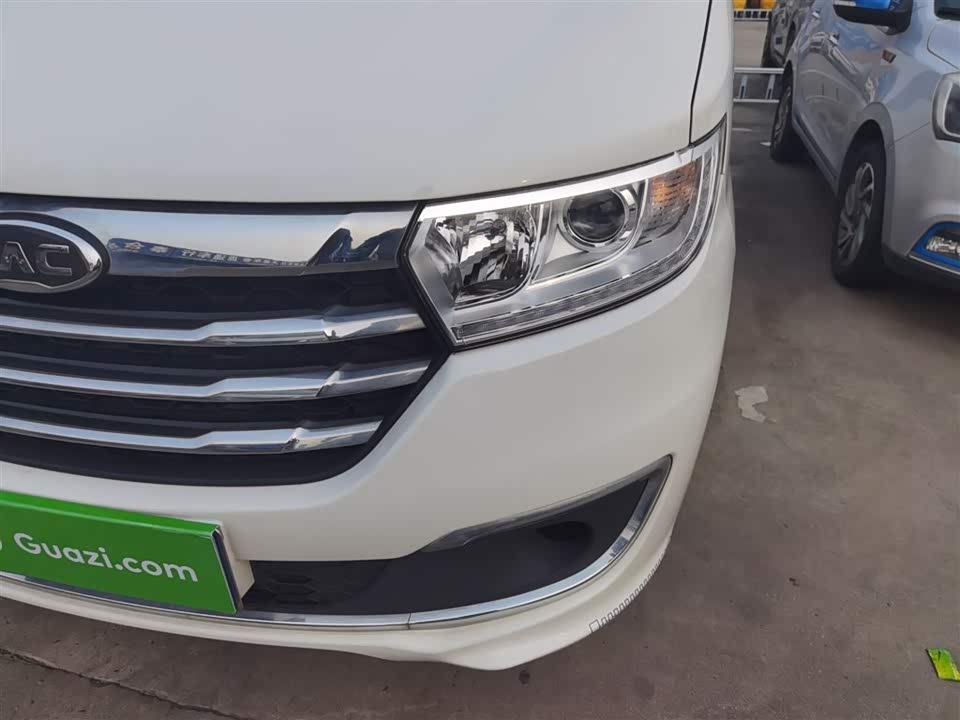 JAC Refine Ruifeng M3