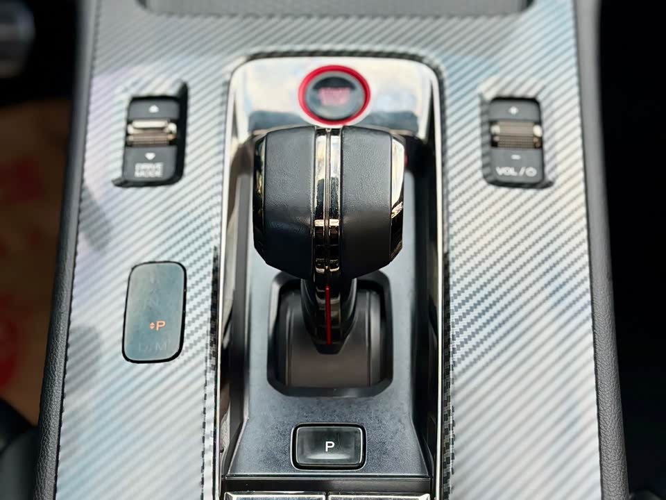 Trumpchi Shadow Leopard