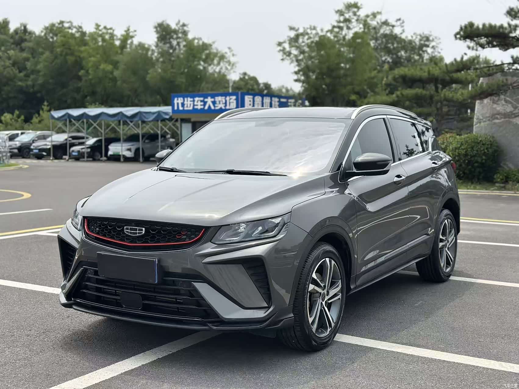 Geely Coolray, 2022 1