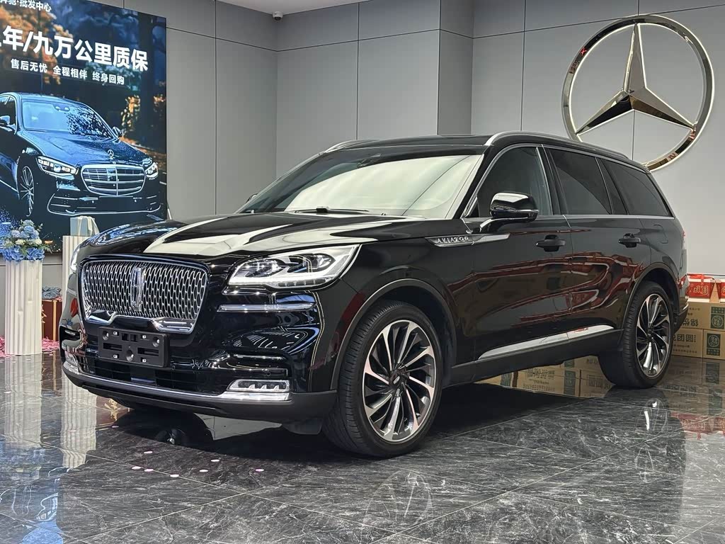 Lincoln Aviator