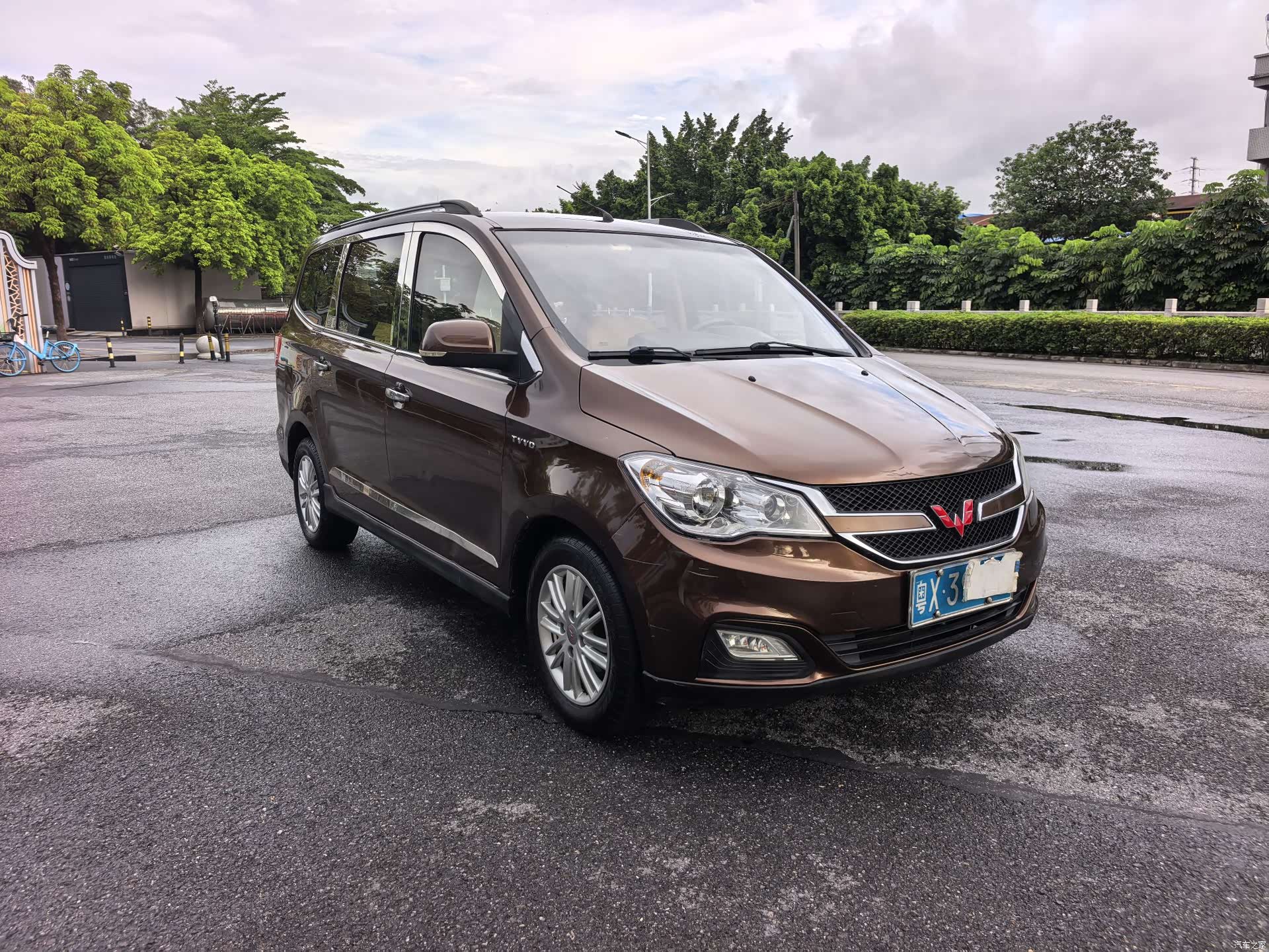 Wuling Hongguang, 2016 3