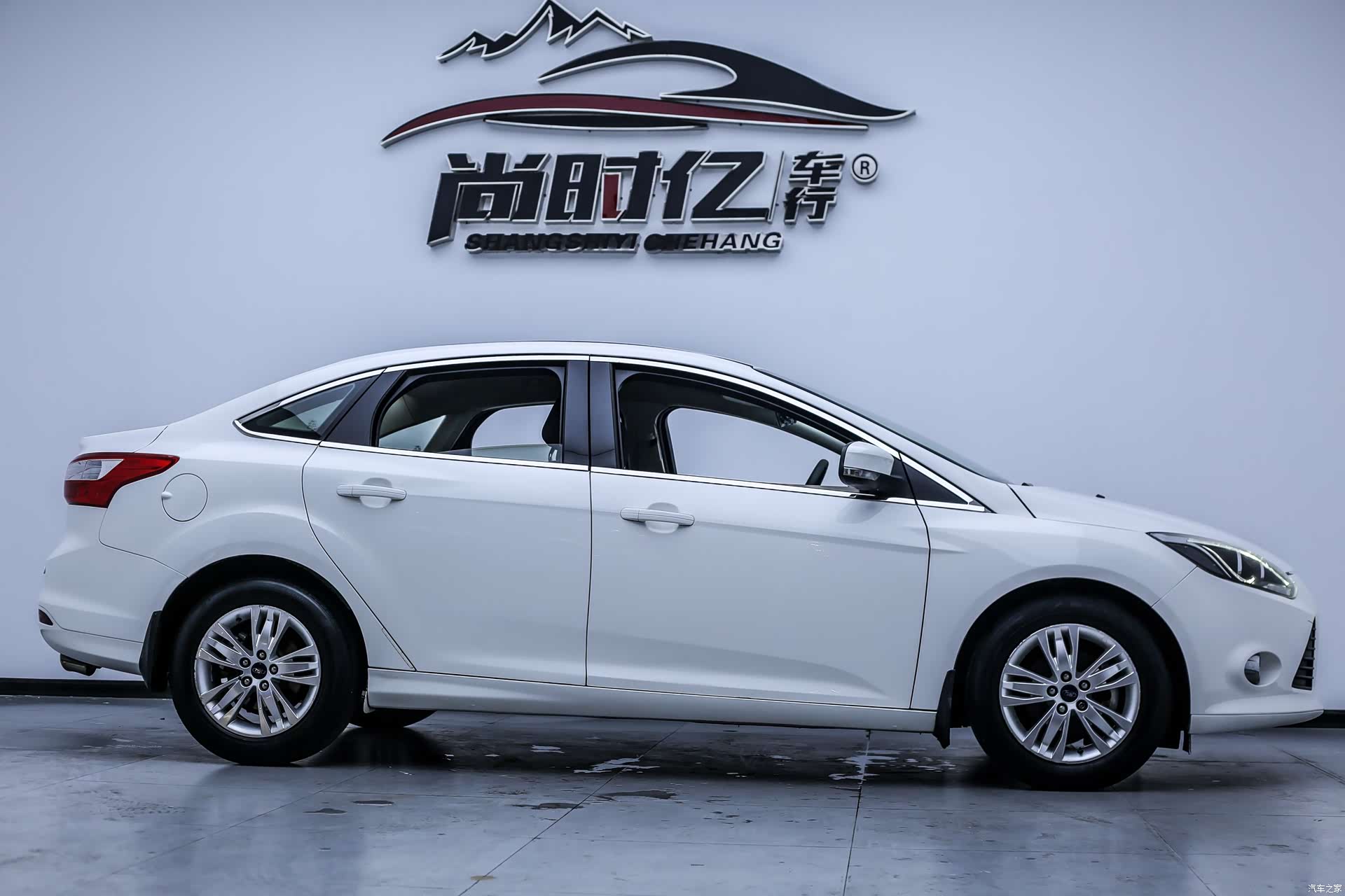 Ford Focus, 2015 8