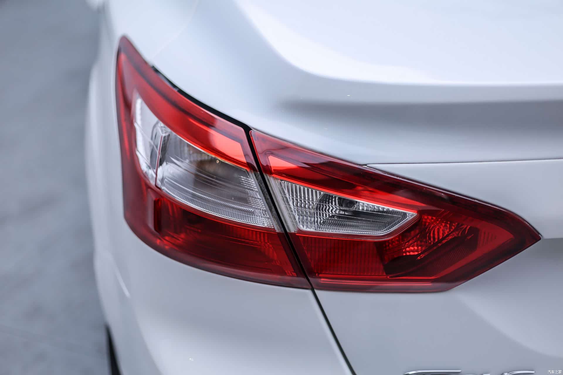 Ford Focus, 2015 10