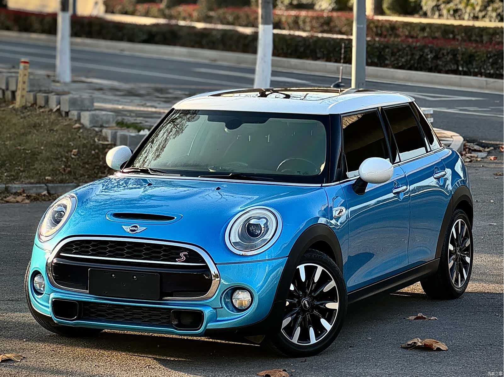 Mini Cooper, 2016 1