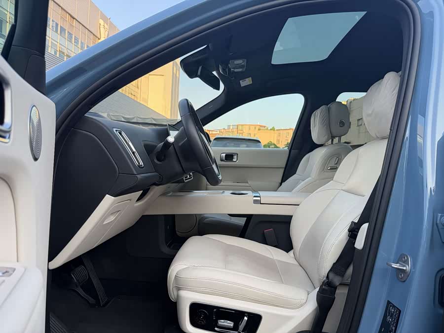 Li Auto L9 2023, фото 13