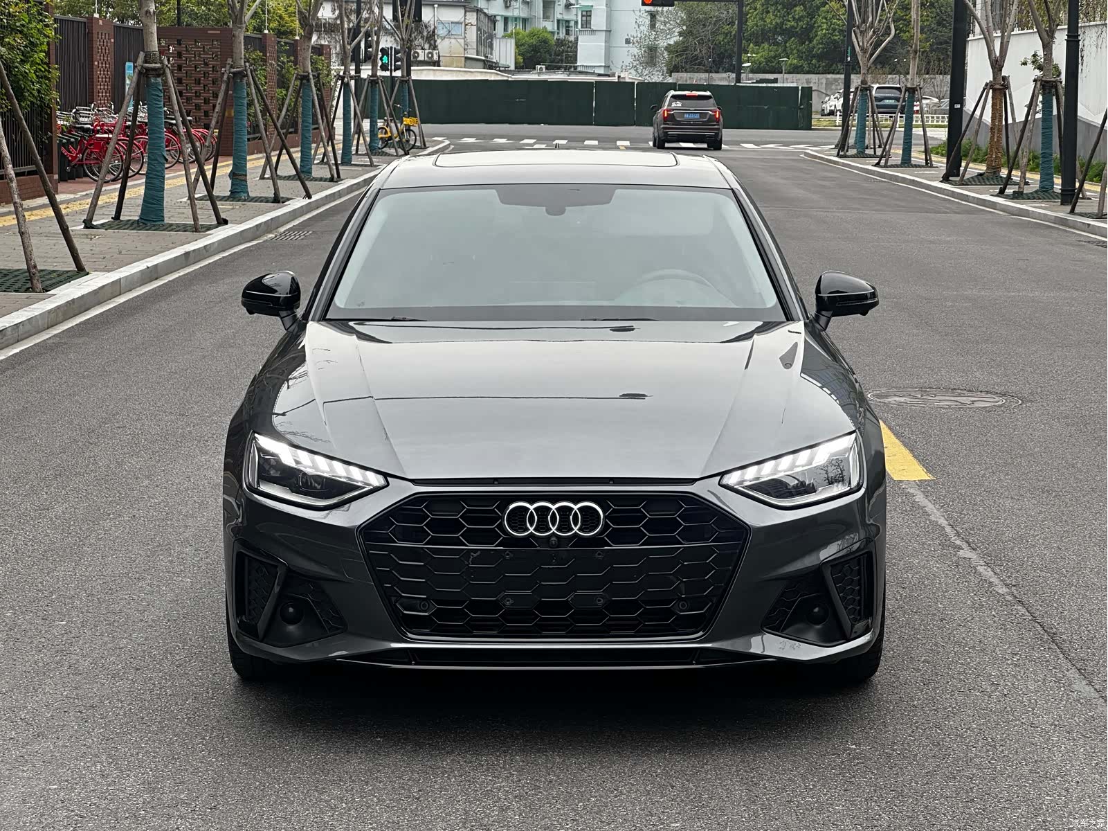 Audi A4L, 2022 3