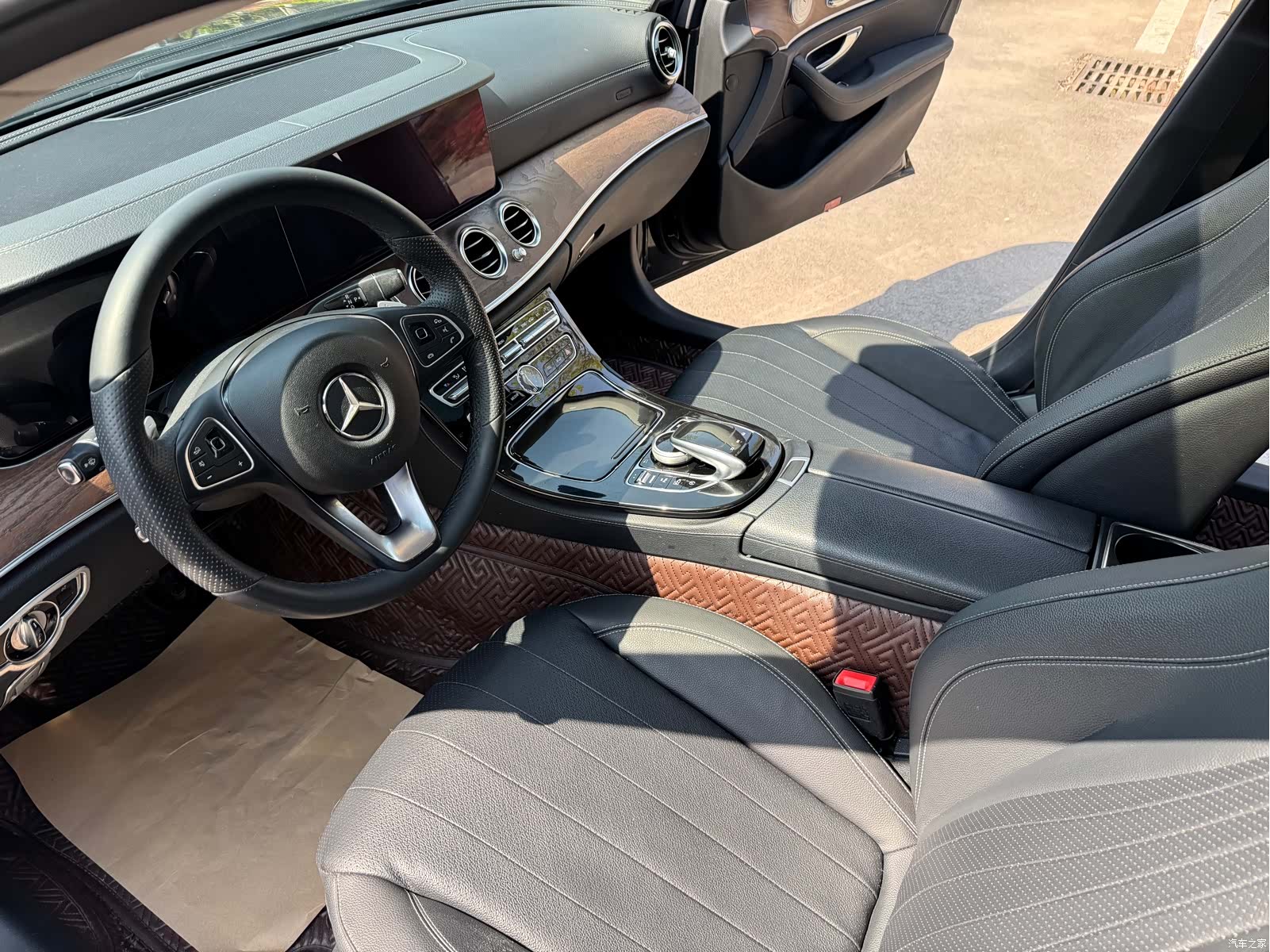 Mercedes-Benz E-Class, 2017 12