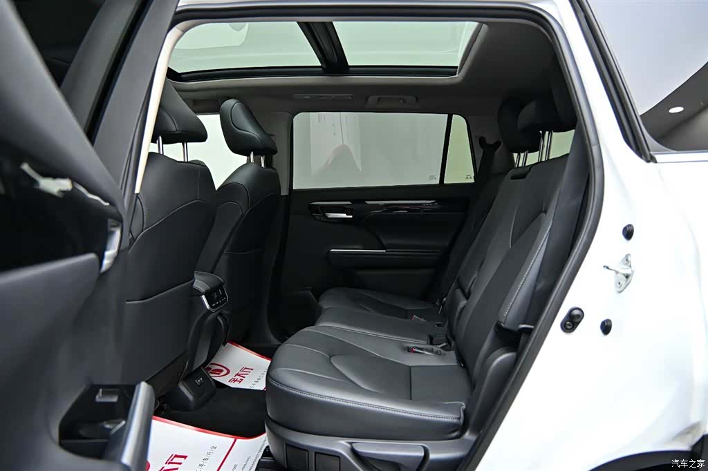 Toyota Highlander, 2023 12