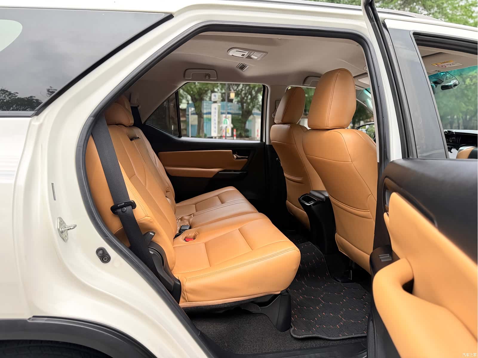 Toyota Fortuner, 2018 19