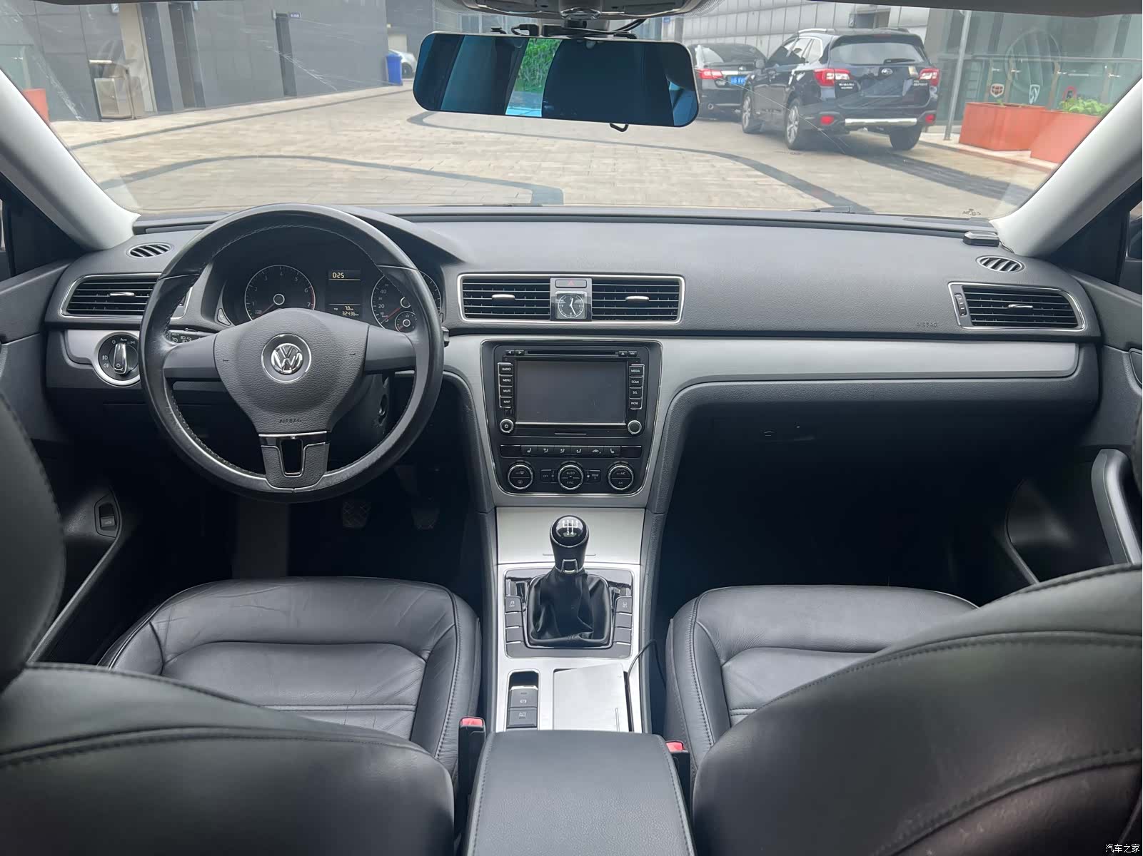 Volkswagen Passat, 2014 все фото