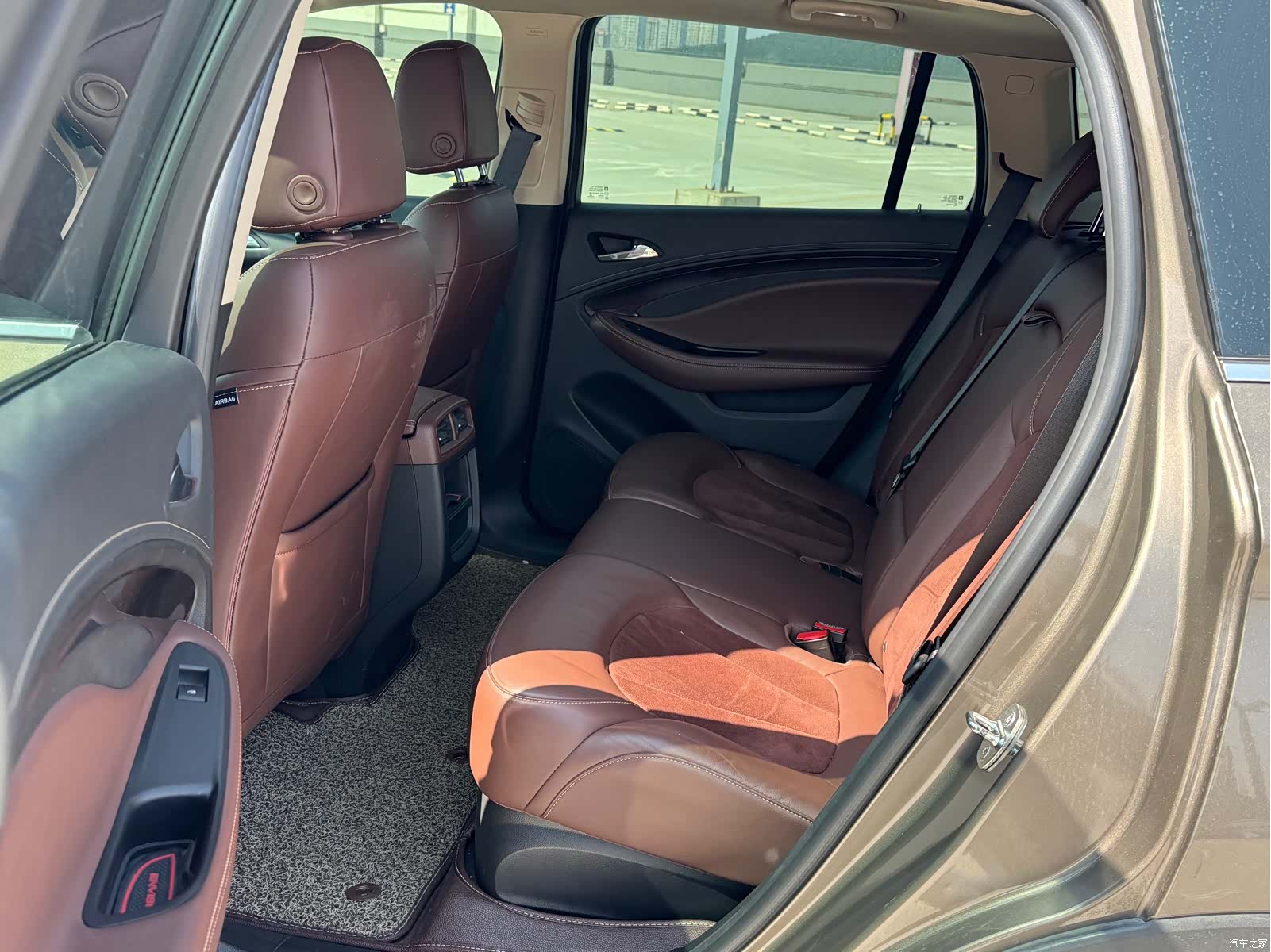 Buick Envision Plus, 2018 11