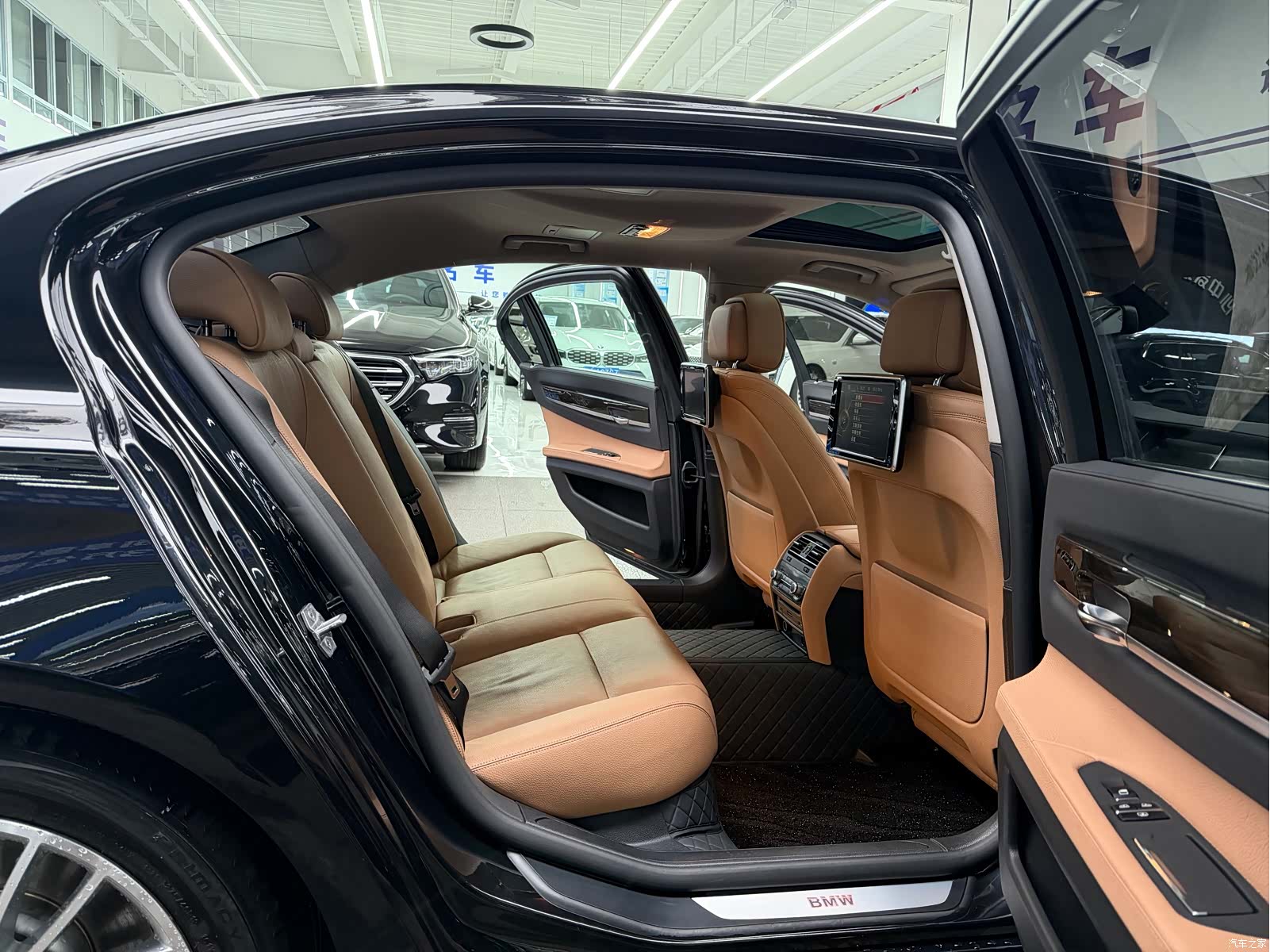 BMW 7 Series, 2015 20