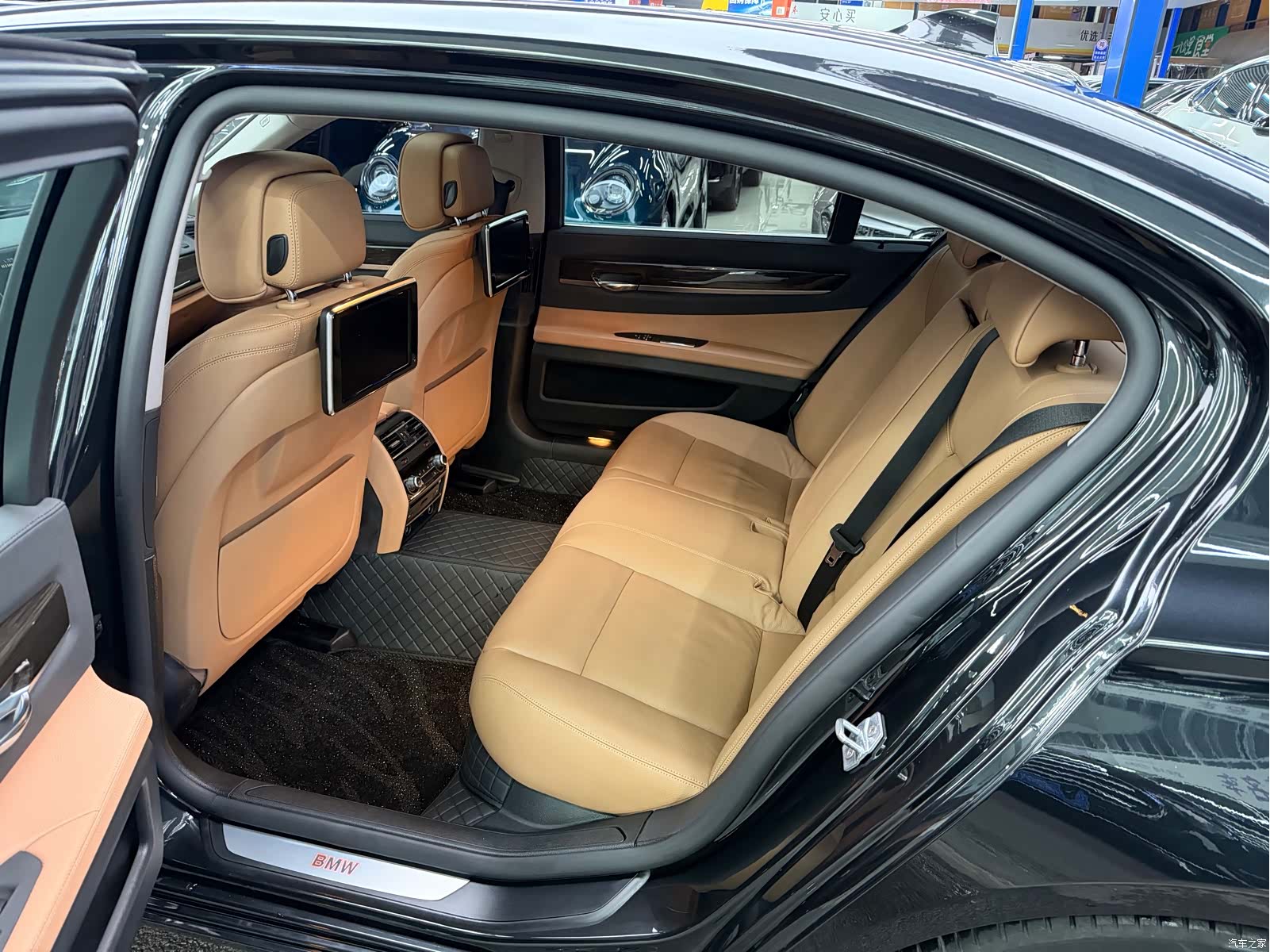 BMW 7 Series, 2015 9
