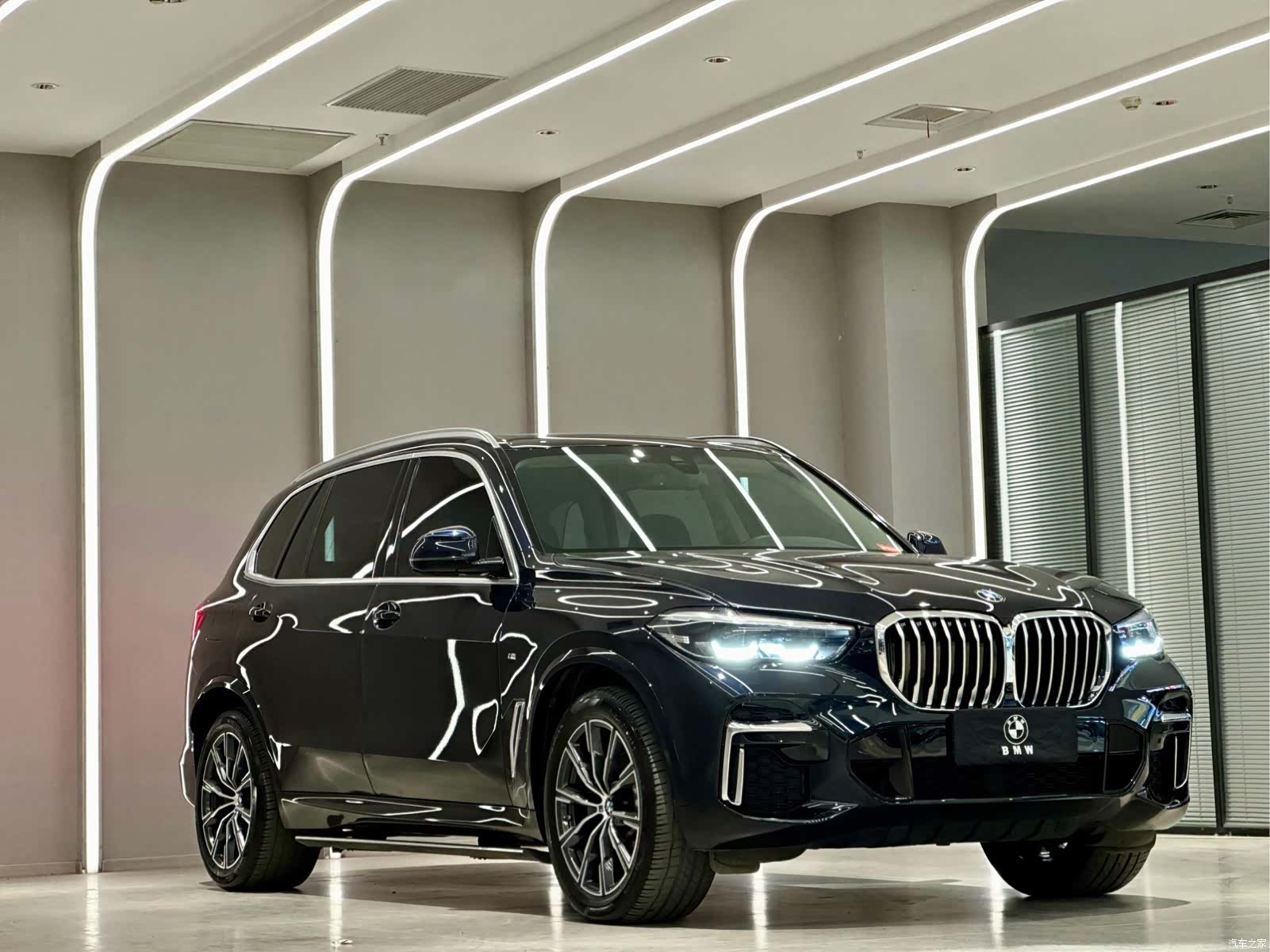 BMW X5, 2023 3