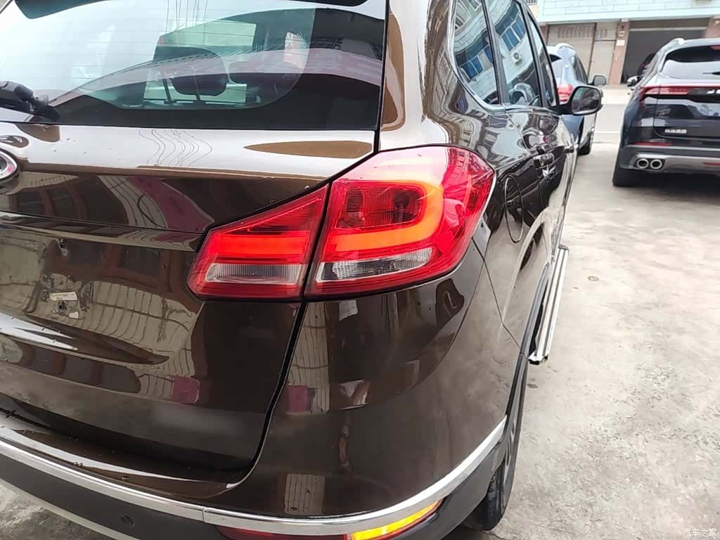 Chery 5, 2016 8