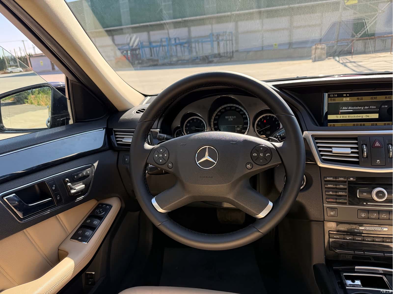Mercedes-Benz E-Class, 2010 10