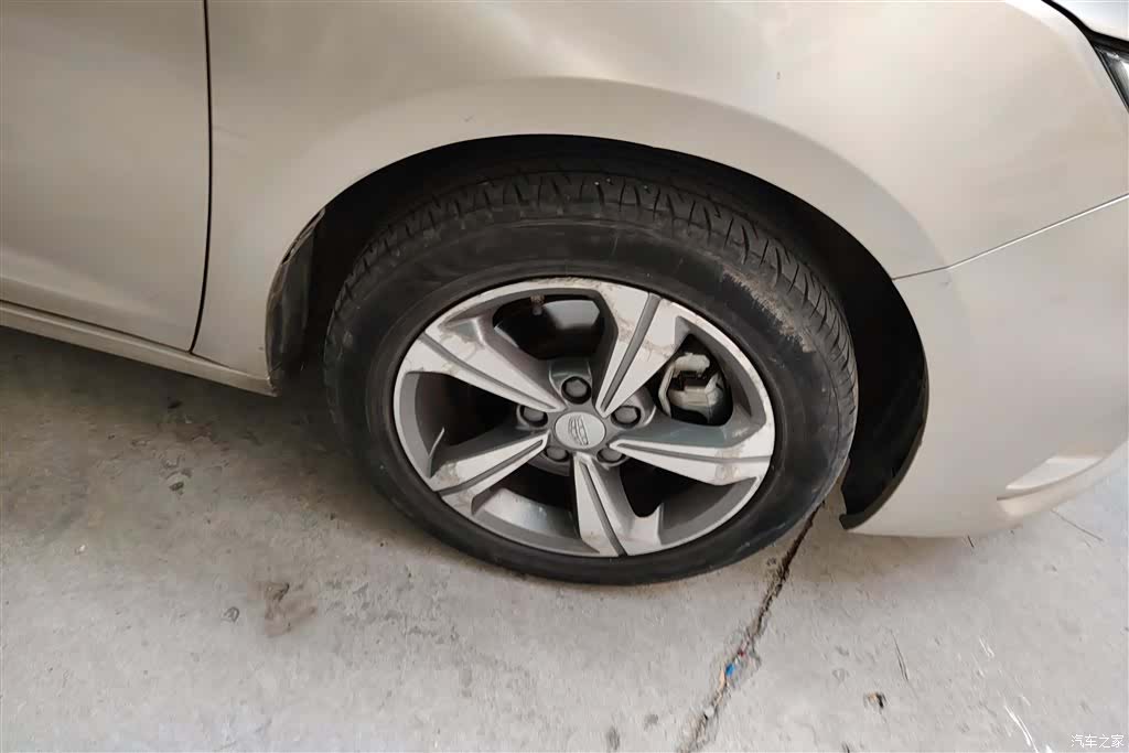 Geely Emgrand, 2018 6