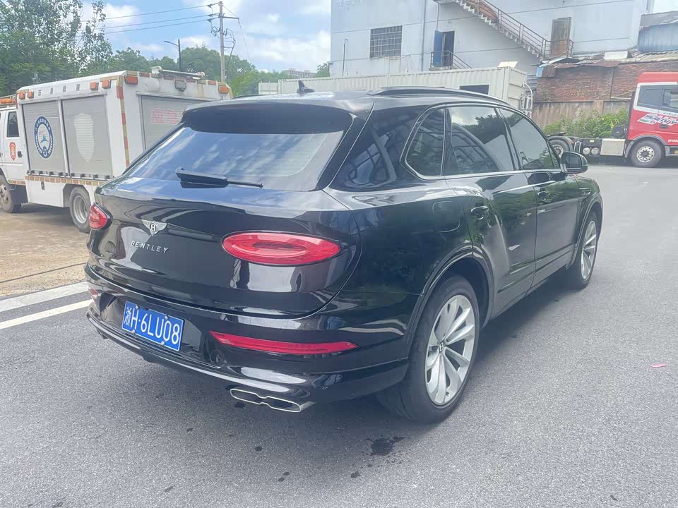 Bentley Tim Yue Bentley Tim Yue