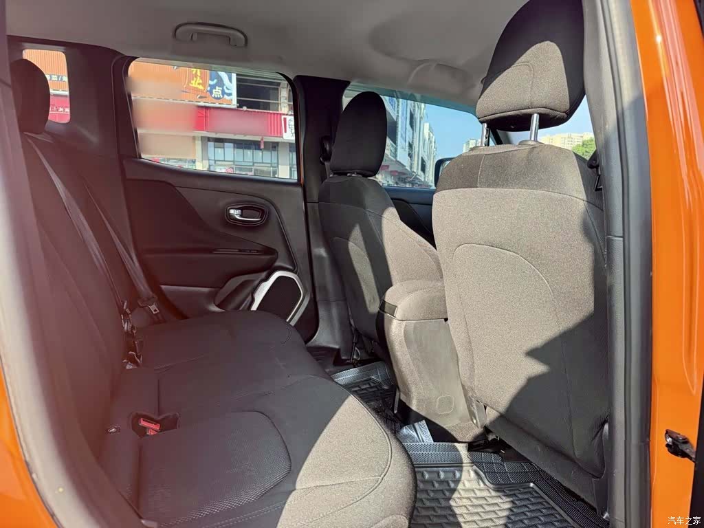 Jeep Renegade, 2017 14