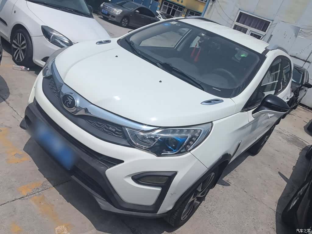BYD Yuan, 2016 1
