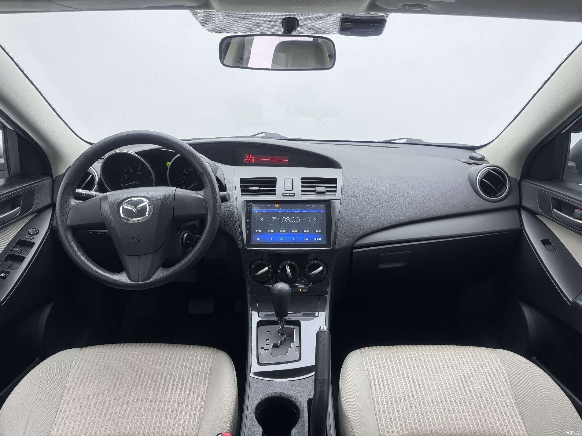 Mazda 3, 2016 13