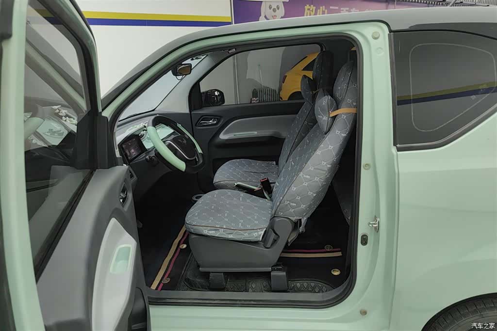 Wuling MINIEV, 2022 9