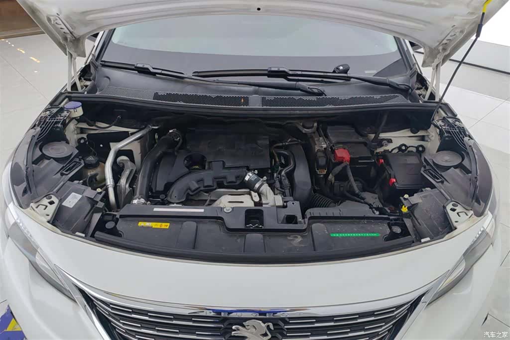 Peugeot 5008, 2017 10