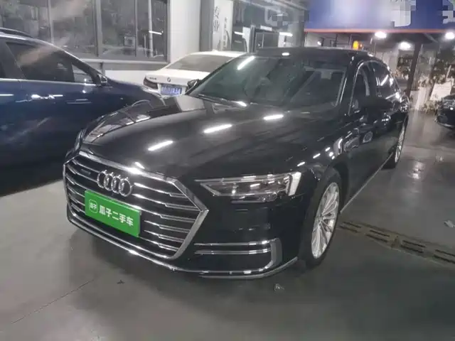 Audi A8 2020 — купить из Китая под заказ