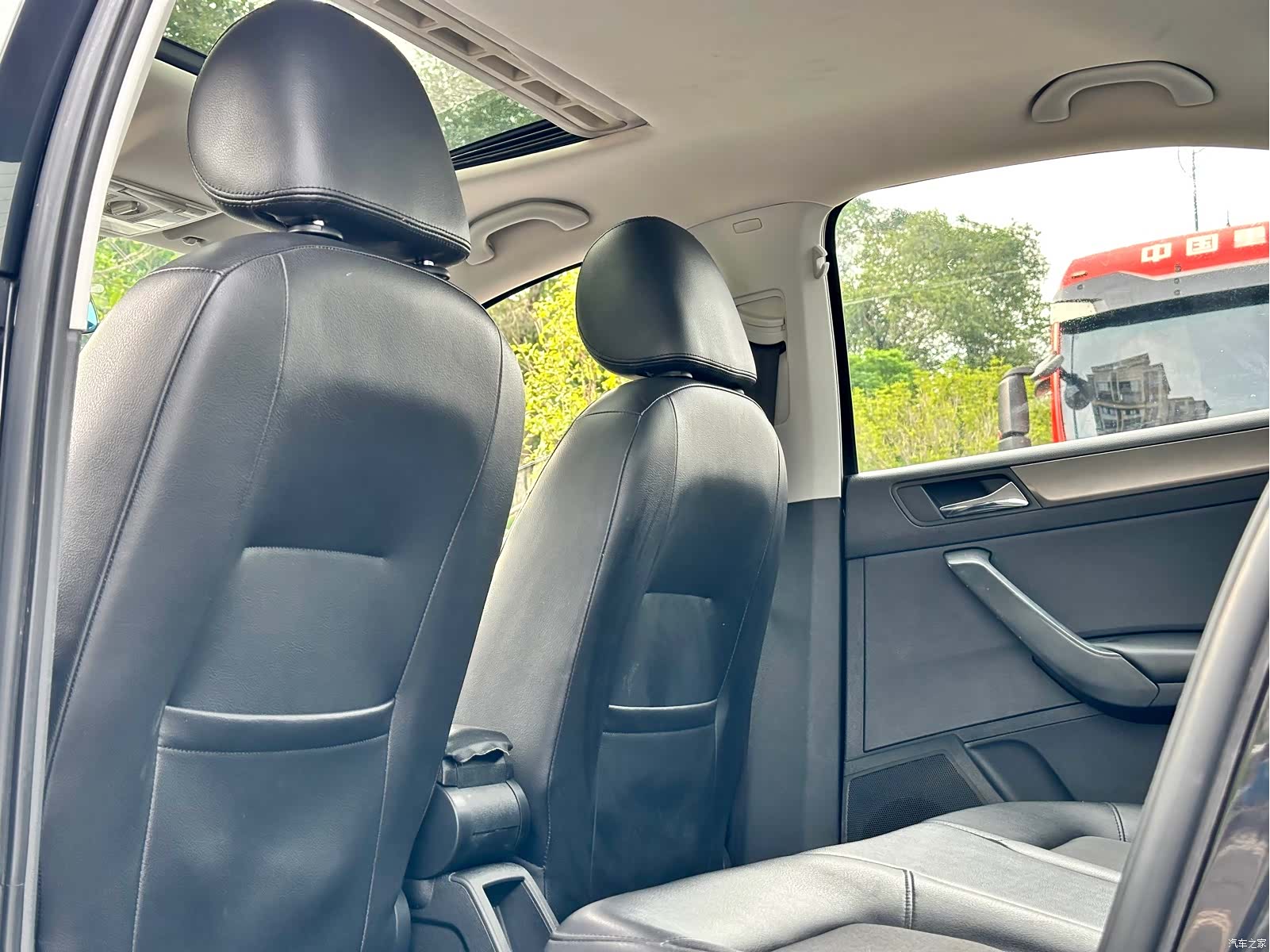 Volkswagen Santana, 2015 32