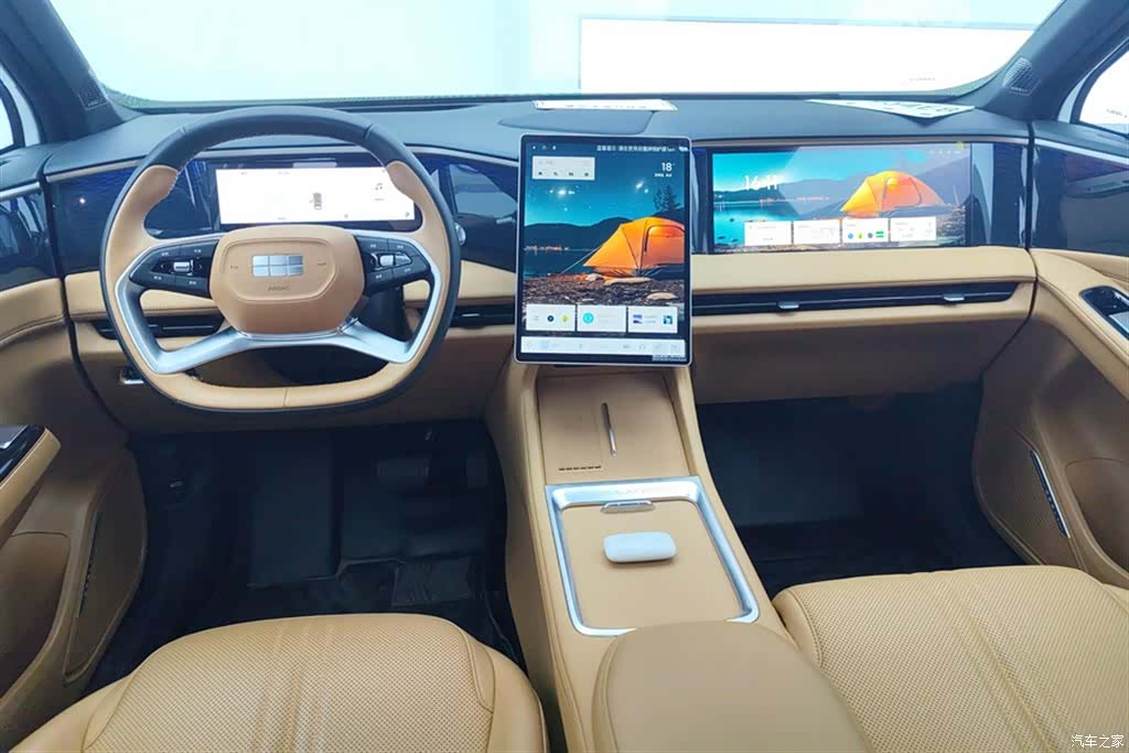 Geely Galaxy L7, 2025 12