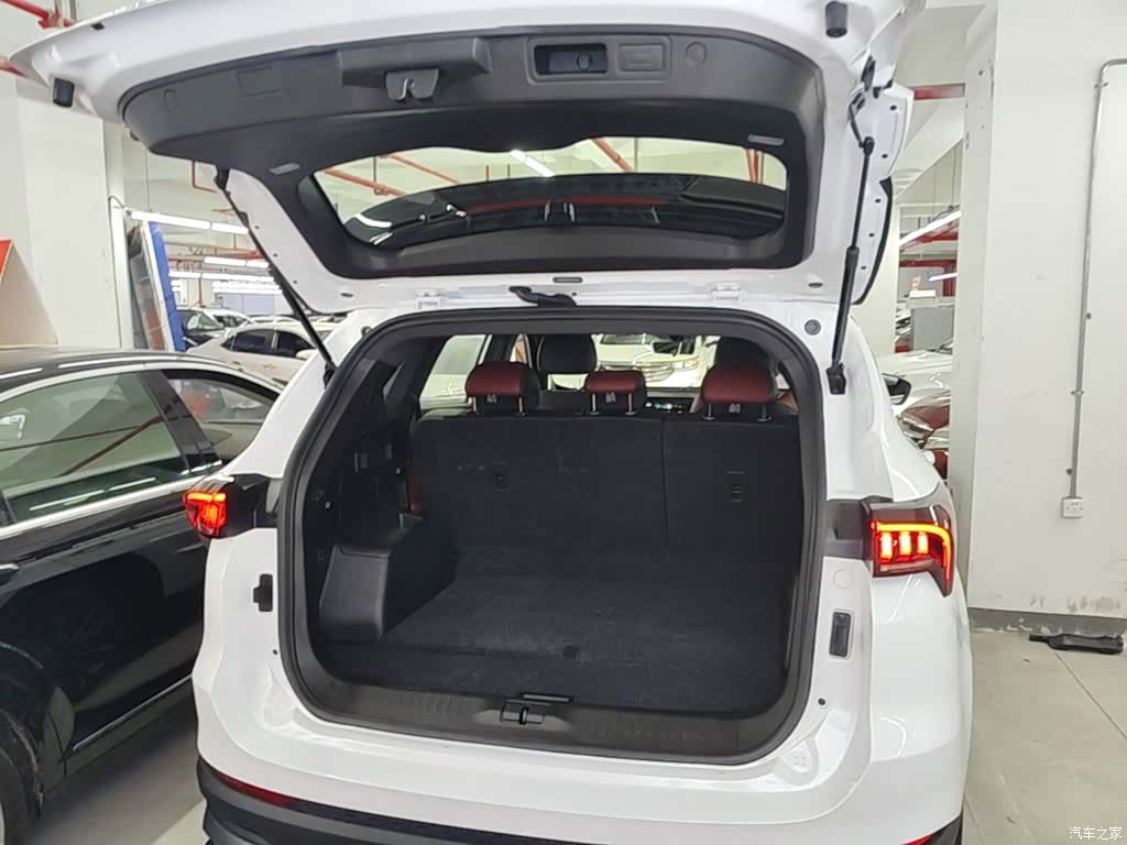 Jetour X70, 2025 19
