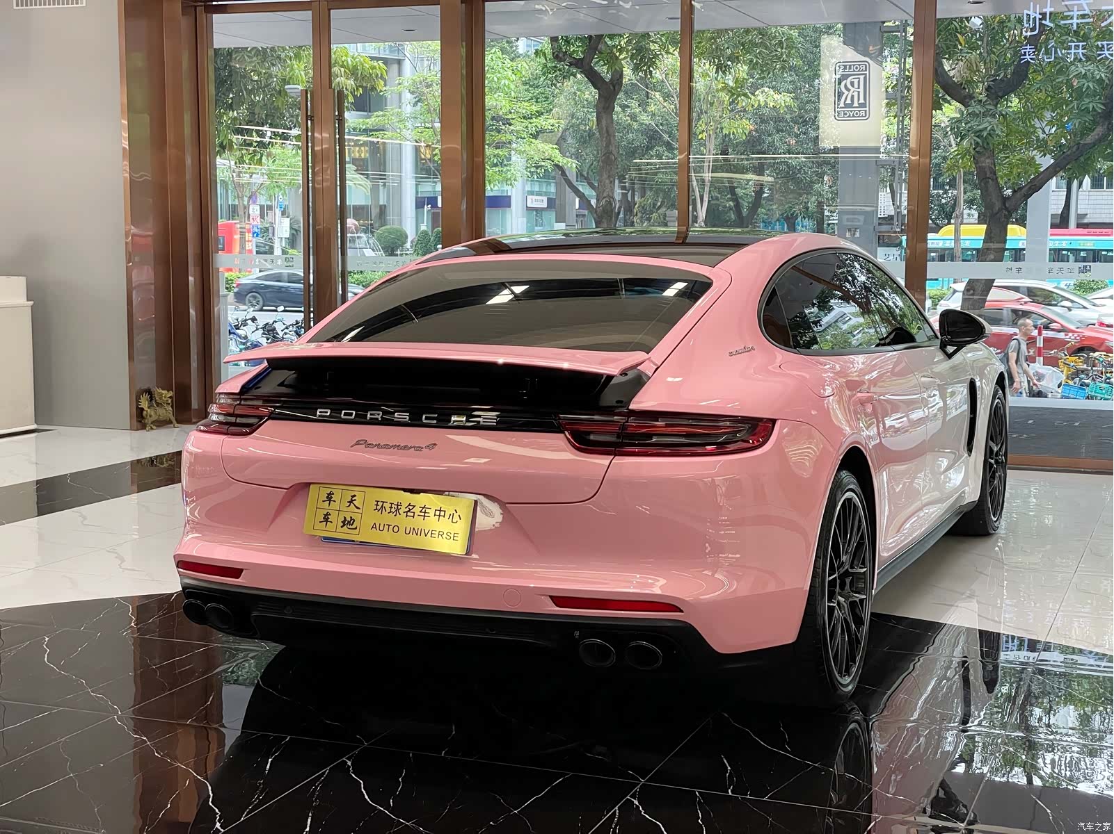 Porsche Panamera, 2018 6