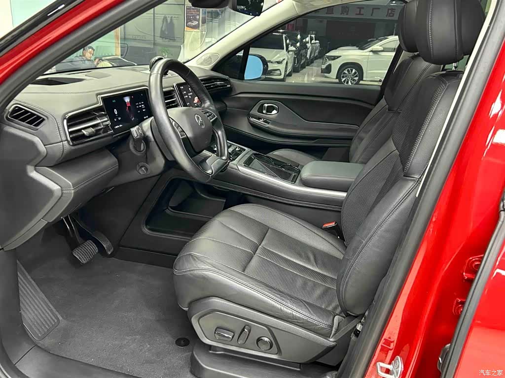 NIO ES8, 2019 12