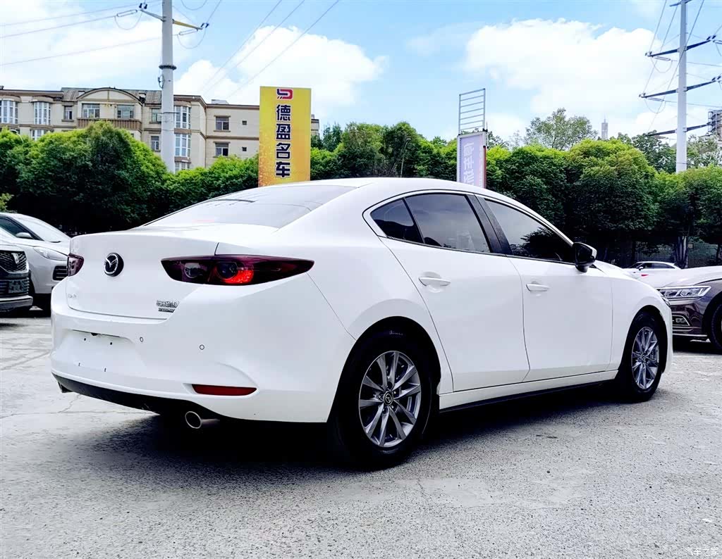 Mazda Mazda3, 2022 4
