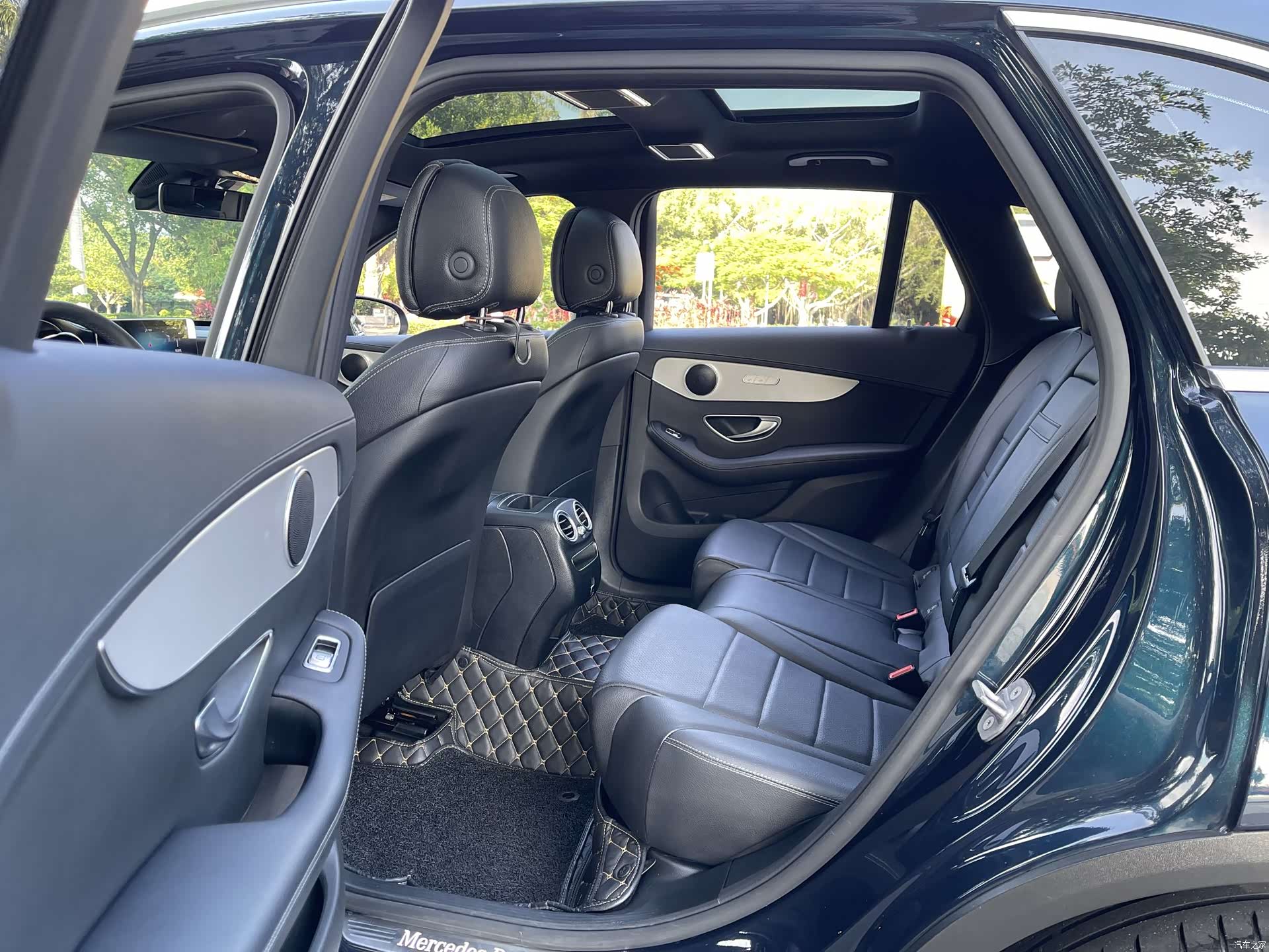 Mercedes-Benz GLC, 2023 все фото