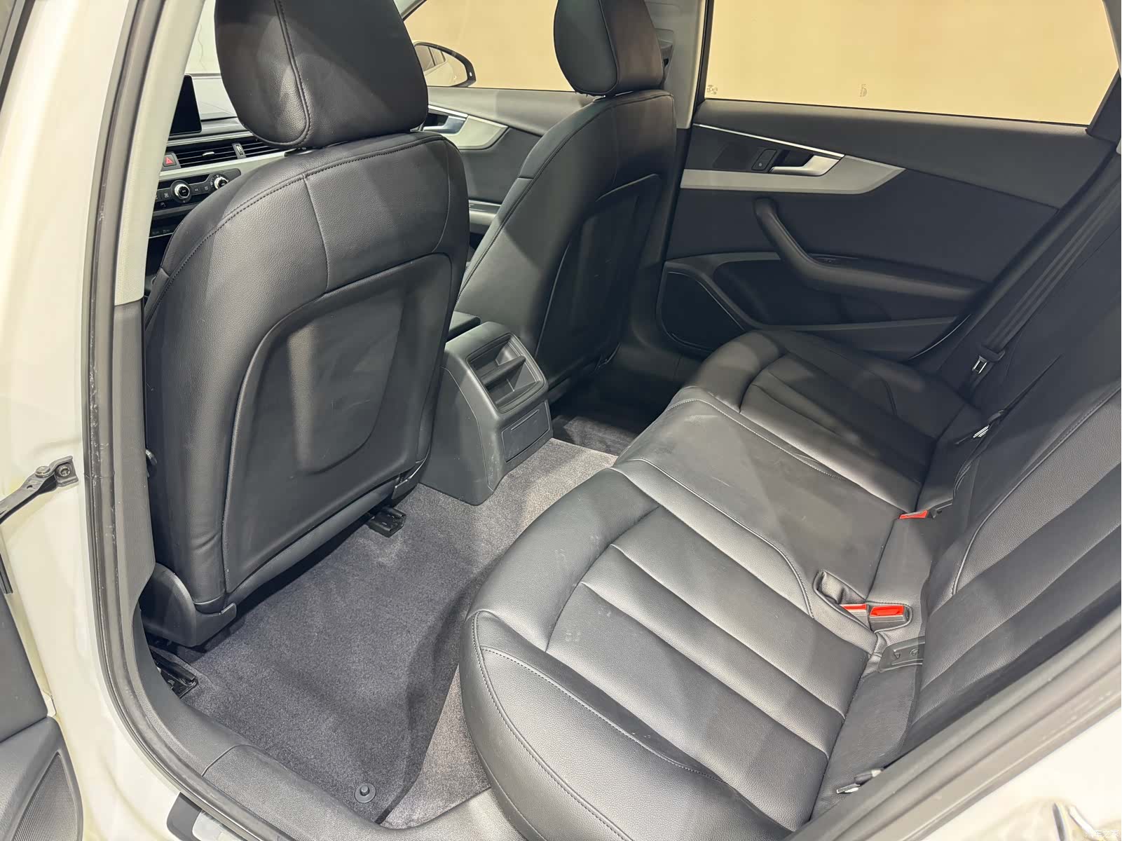 Audi A4L, 2017 8