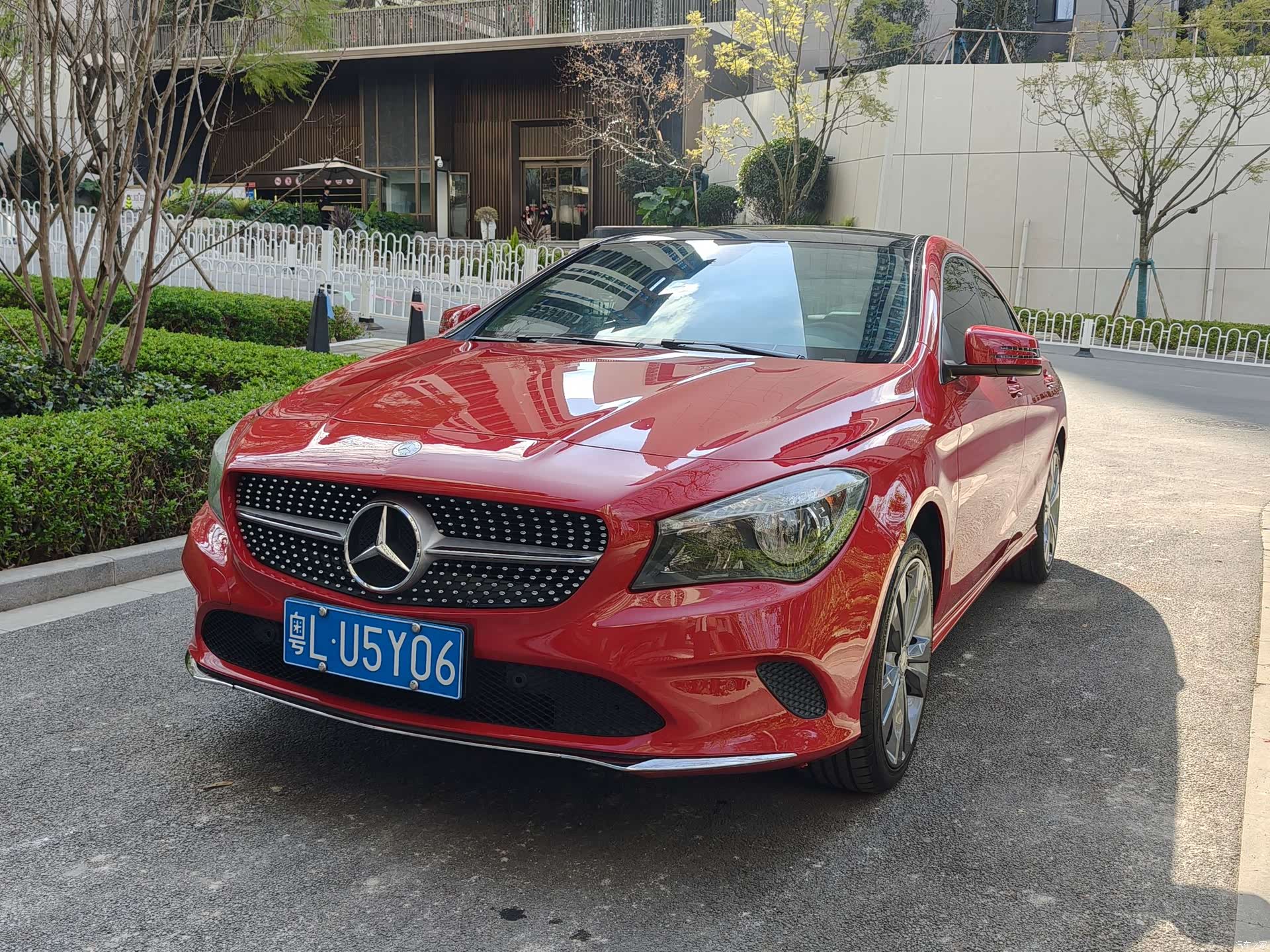 Mercedes-Benz CLA