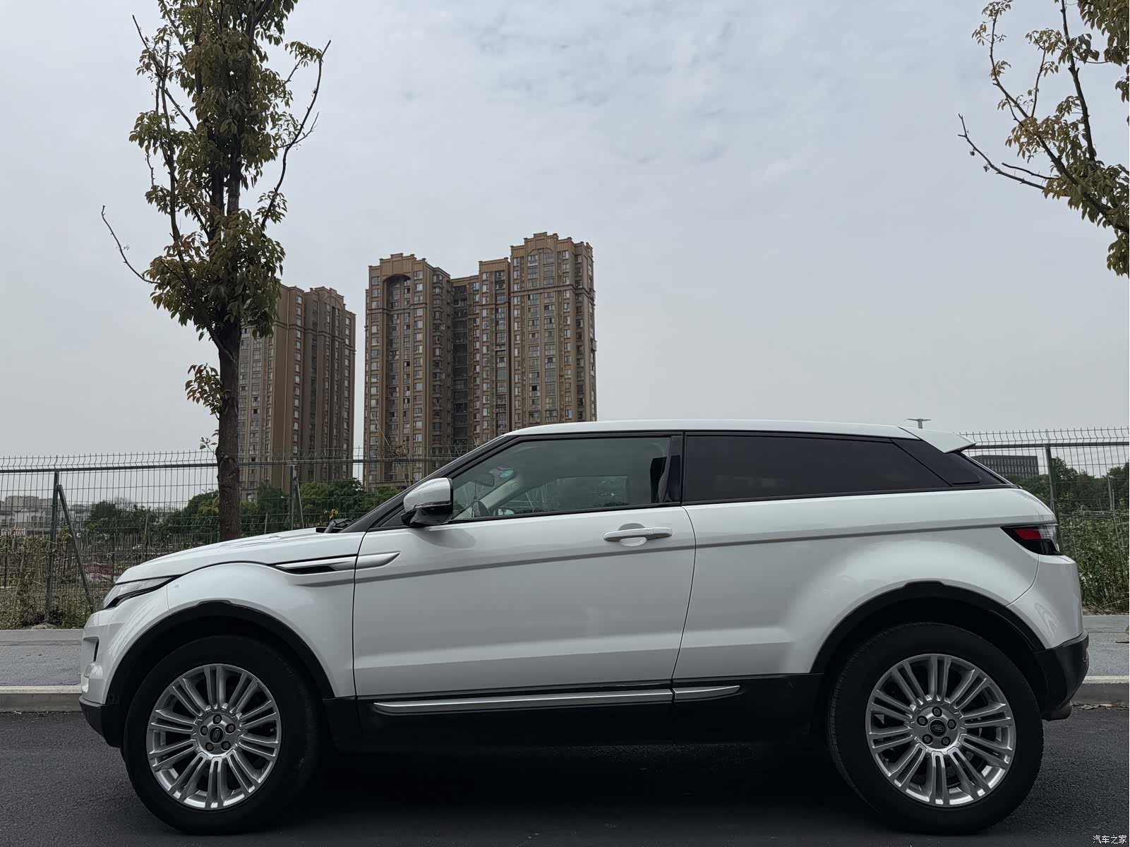 Land Rover Range Rover, 2013 22