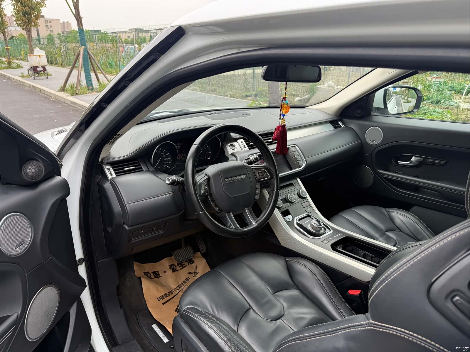 Land Rover Range Rover, 2013 12