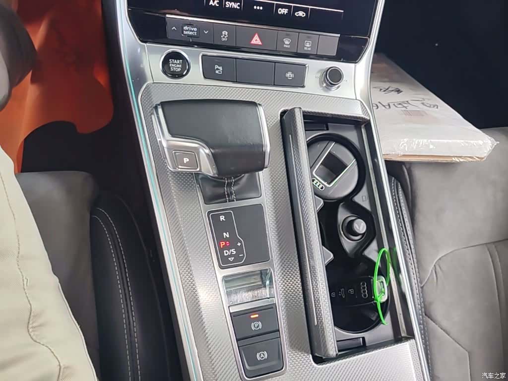 Audi A6L, 2022 14