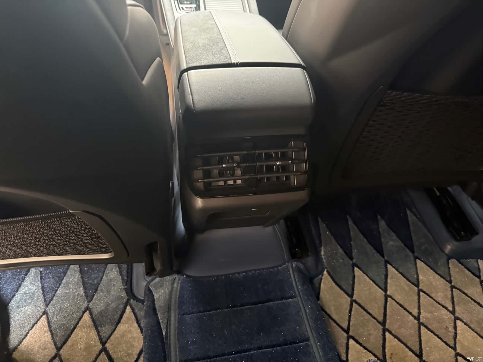 Lynk & Co 02, 2023 8