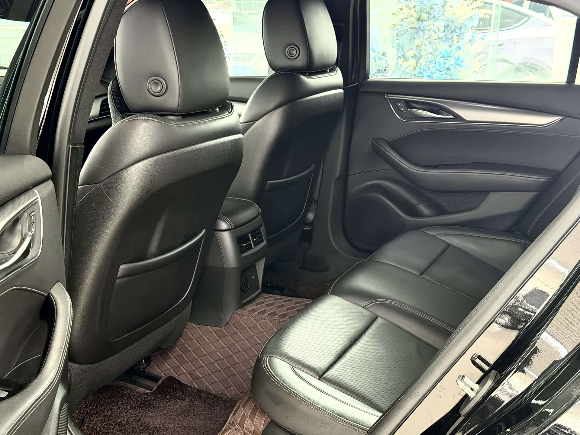 Cadillac CT5, 2023 10